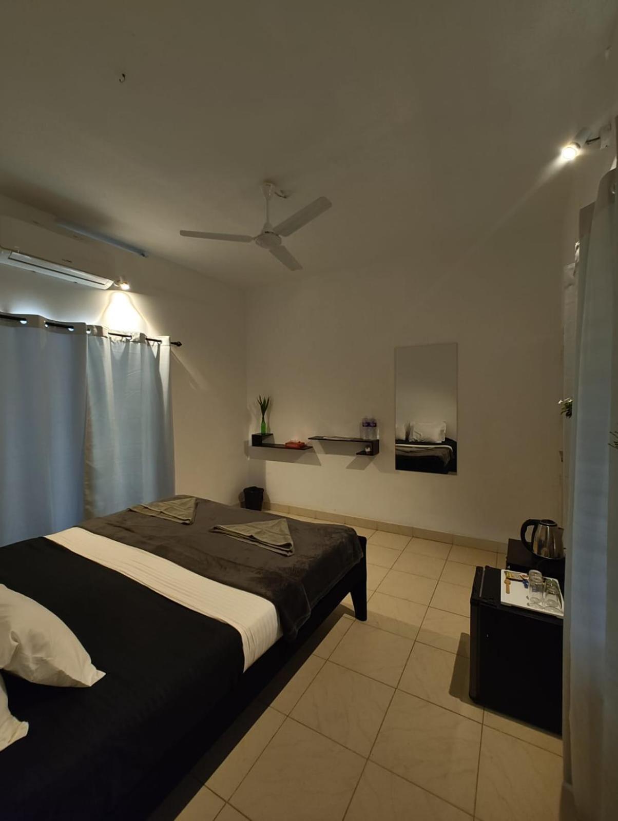 Satta Beach Deluxe Varkala Chambre photo